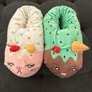 Moriah Elizabeth eustace slippers adult small